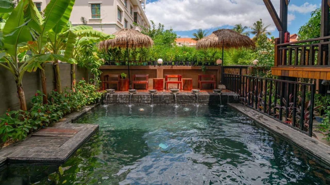Hotel Mango Kesararam à Siem Reap Extérieur photo