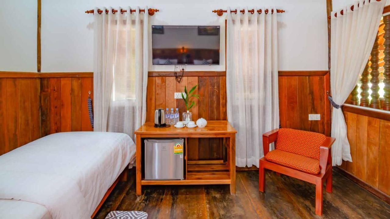 Hotel Mango Kesararam à Siem Reap Extérieur photo